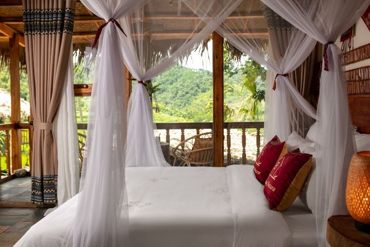 Deluxe Garden-Pool View Family